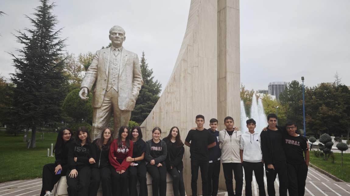 Yavuz Sultan Selim Anadolu Lisesi Öğrencileri Dede Korkut'un İzinde